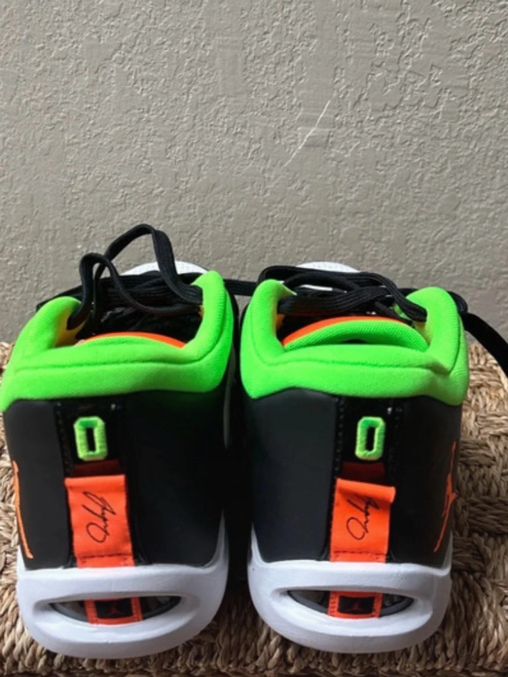 Nike Air Jordan Tatum 1 Home Team Sneakers